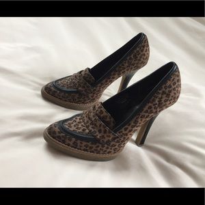 [sold] Colin Stuart Leopard Print Stiletto Heels